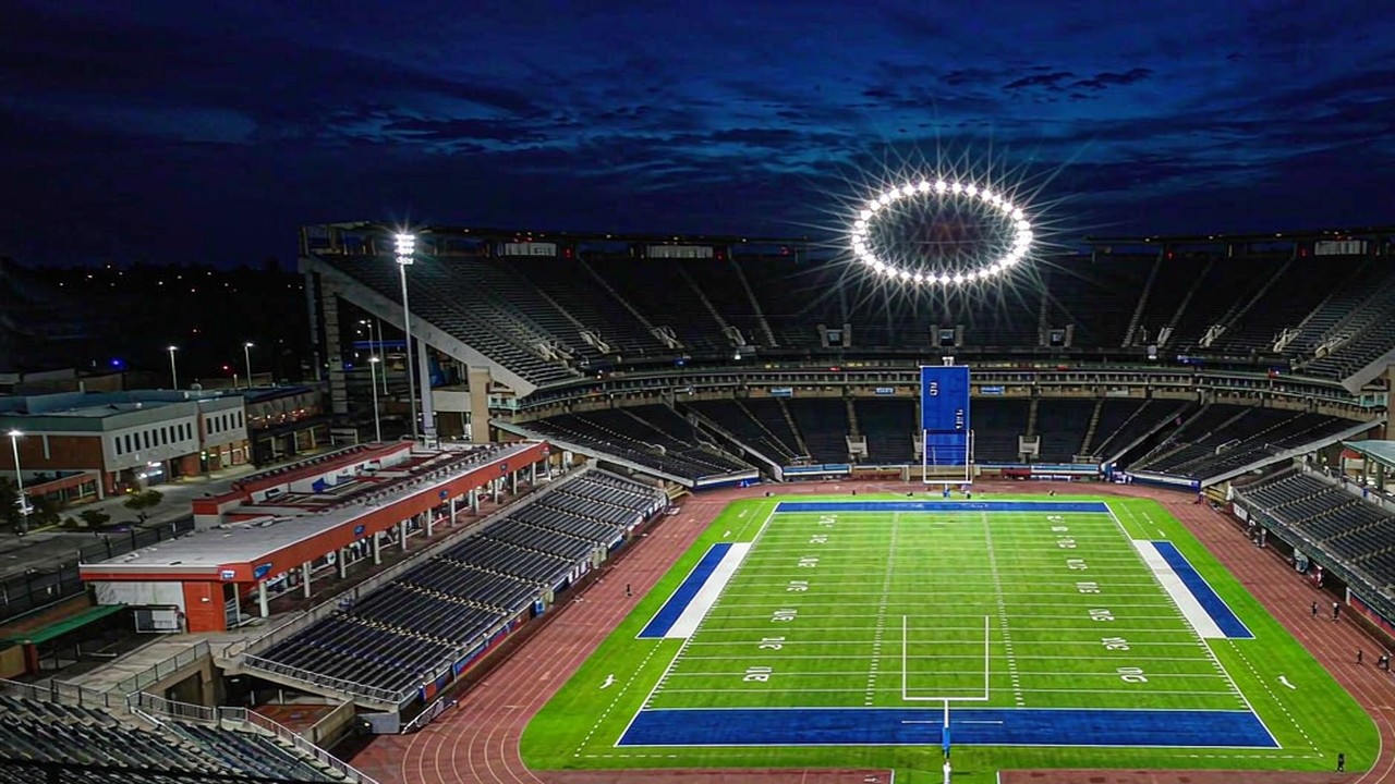 Acrisure Stadium — Pittsburgh Steelers