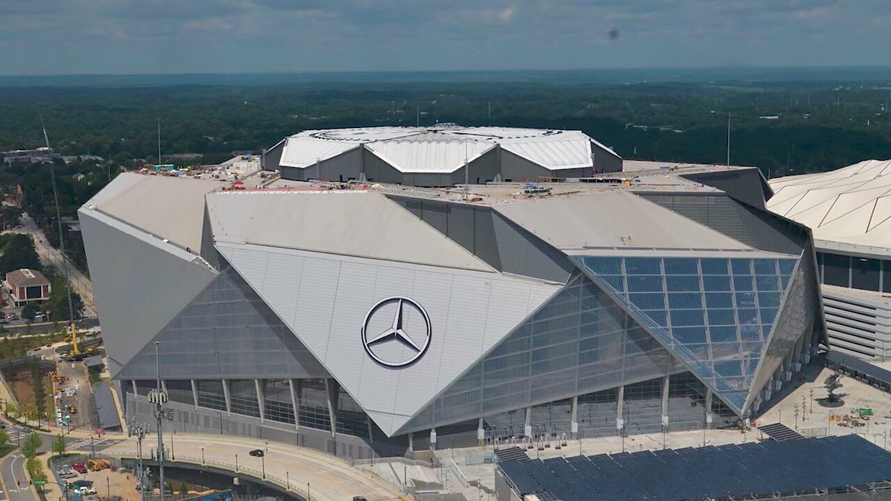 Mercedes-Benz Stadium on matchday