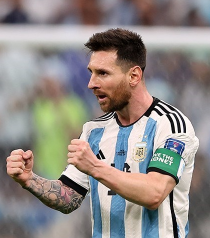 Lionel_Messi_-_ARG_vs_MEX_-_FIFA_World_Cup_2022